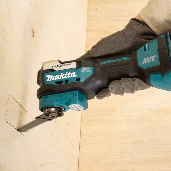 Makita DTM52Z Multi Tool